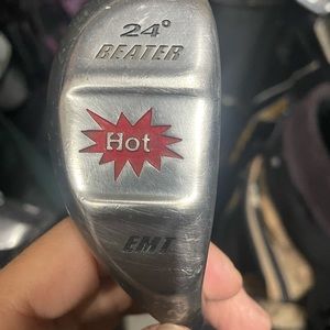 Ladies golf utility wedge beater 24 deg in right handed